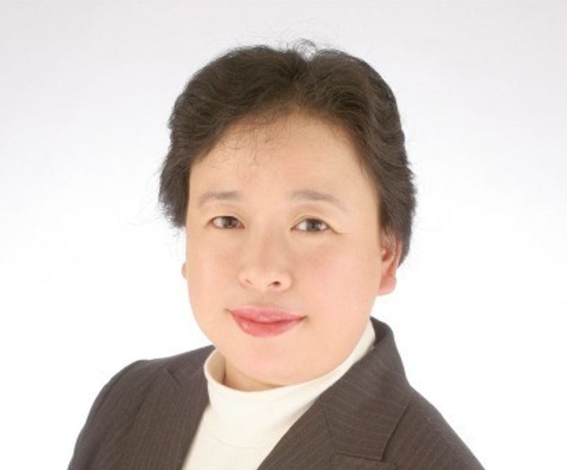 飯野 智子 / Tomoko Iino