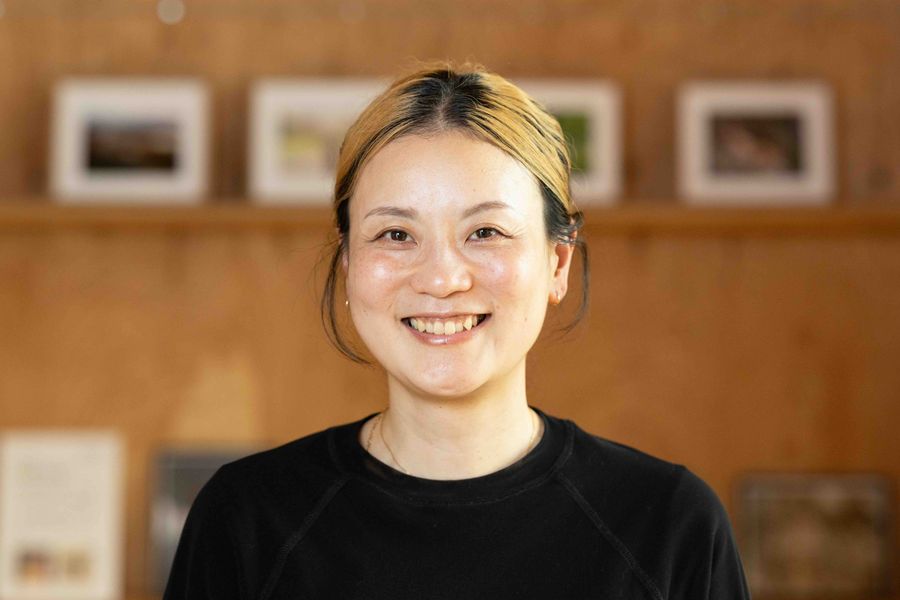 安藤 千賀子 / Chikako Ando